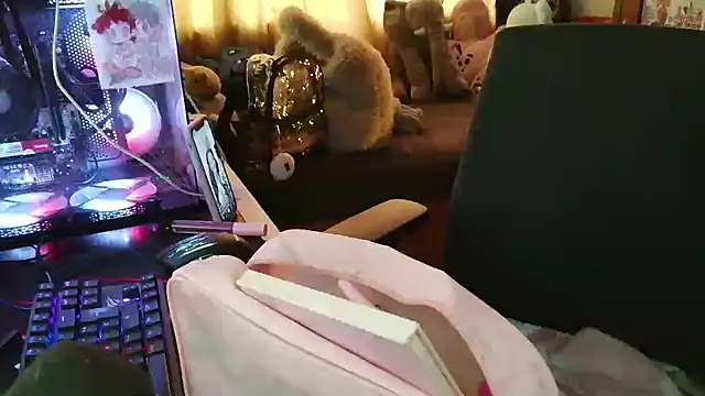 Terraelowen online show from April 10, 1:16 pm