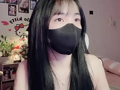 keelinnn19 online show from December 14, 6:45 pm