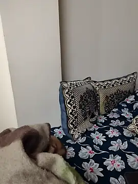 Suhana Darling online show from February 28, 10:00 pm