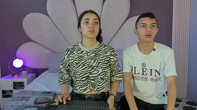 NickandAbby  online show from October 2, 12:12 pm