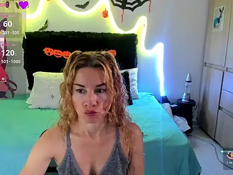 angie blondies online show from October 7, 3:09 pm