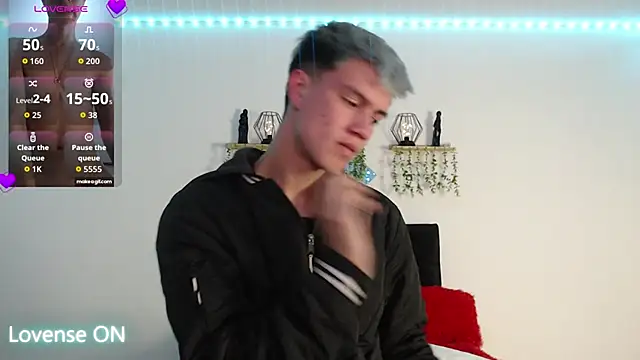 nicktorn online show from April 9, 1:49 pm