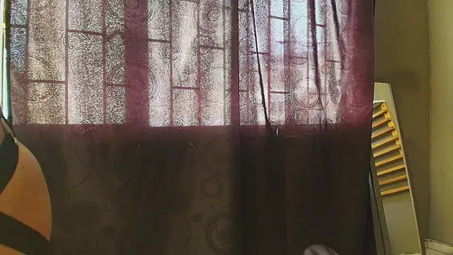 Snapshot of PaulEvens chatting on May 14, 3:08 pm PaulEvens online show from May 14, 3:08 pm