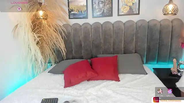 Viollet xoxo online show from November 26, 12:28 pm