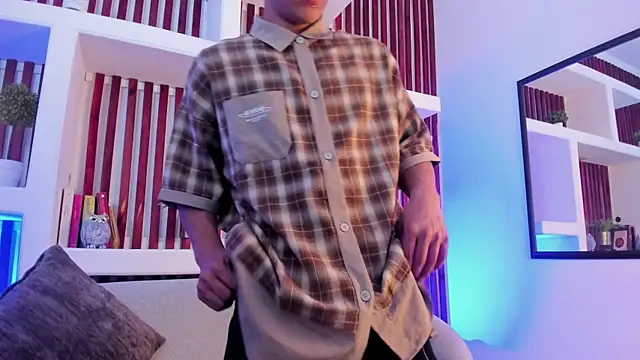 Snapshot of Troy_dalton chatting on September 19, 10:43 pm Troy dalton online show from September 19, 10:43 pm