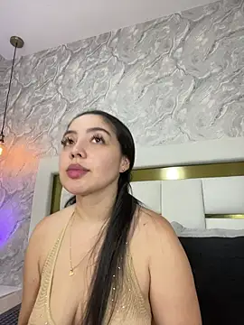 Snapshot of MiaFarkash chatting on May 13, 6:16 pm MiaFarkash online show from May 13, 6:16 pm