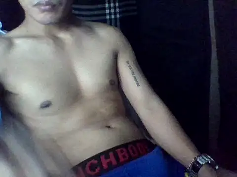 hell1212 25 online show from May 13, 4:37 pm