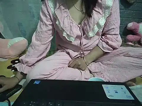 Xue weng online show from March 8, 11:52 pm