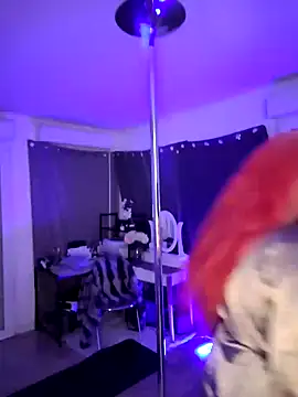 Snapshot of iamlalamilano chatting on February 23, 5:43 pm iamlalamilano online show from February 23, 5:43 pm