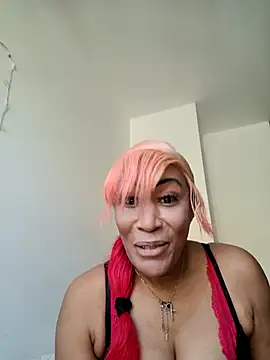 Snapshot of iamlalamilano chatting on February 25, 1:54 pm iamlalamilano online show from February 25, 1:54 pm