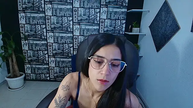 DanielaMonroe online show from January 13, 11:54 pm