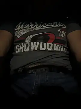 Snapshot of HorneyCowboy154 chatting on November 14, 1:48 am HorneyCowboy154 online show from November 14, 1:48 am