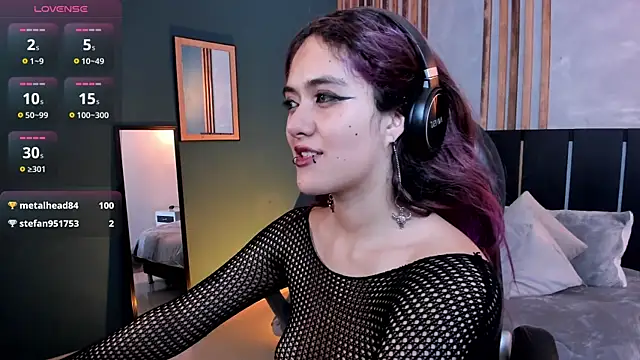 Snapshot of Azurra_amatto2 chatting on March 27, 8:26 am Azurra amatto2 online show from March 27, 8:26 am
