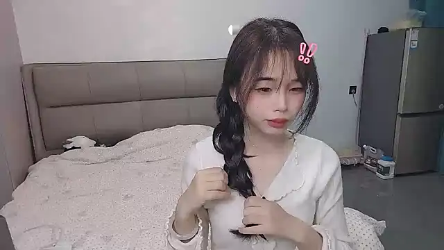 kexin a online show from December 19, 11:17 am