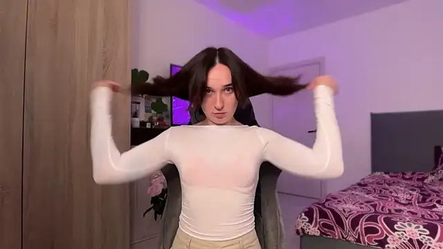 Snapshot of Miaswetty chatting on October 12, 2:38 pm Miaswetty online show from October 12, 2:38 pm