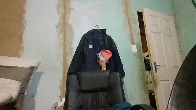 Nicky52 online show from April 4, 5:54 pm