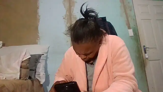 Nicky52 online show from April 13, 11:43 pm