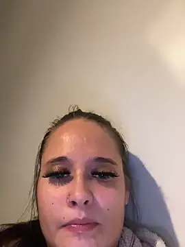 LollyLove  online show from March 17, 9:07 pm