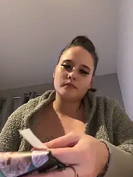 LollyLove  online show from March 23, 9:08 pm