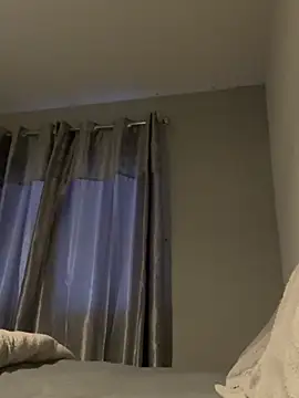 LollyLove  online show from April 5, 6:49 pm