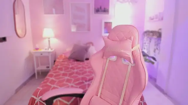 emma soul1 online show from December 1, 8:47 pm