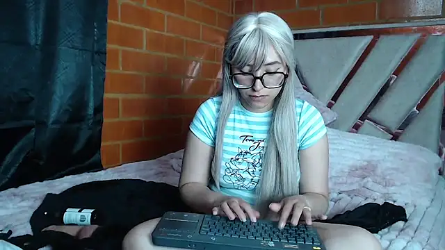 Arianna fairy online show from March 25, 2:17 am