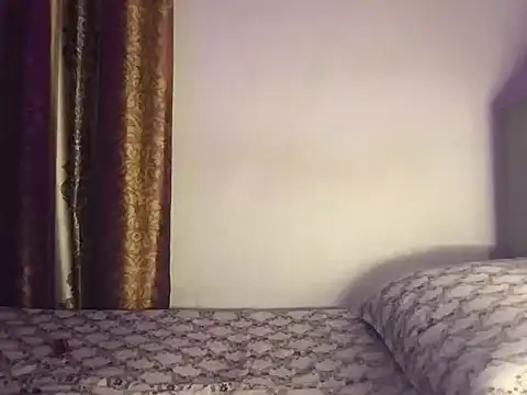 Snapshot of _Maya_zaidi_ chatting on July 6, 6:32 pm Maya zaidi online show from July 6, 6:32 pm