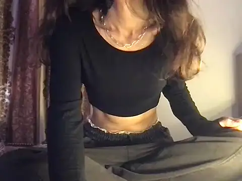 Snapshot of _Maya_zaidi_ chatting on July 7, 6:38 am Maya zaidi online show from July 7, 6:38 am