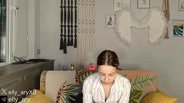 daddyonlyloveme online show from January 6, 9:18 pm