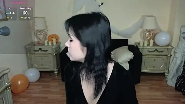 Snapshot of mimi_purrs chatting on October 18, 4:37 am mimi purrs online show from October 18, 4:37 am