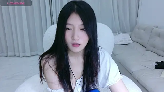 Snapshot of rainybb chatting on September 27, 1:38 pm rainybb online show from September 27, 1:38 pm