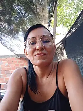 Snapshot of maturexxxnaughty chatting on June 30, 11:33 am maturexxxnaughty online show from June 30, 11:33 am