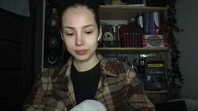 Yuna5343 online show from March 27, 9:25 pm