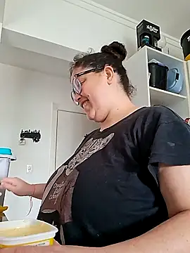 Snapshot of valkiriabbw chatting on September 8, 5:45 pm valkiriabbw online show from September 8, 5:45 pm