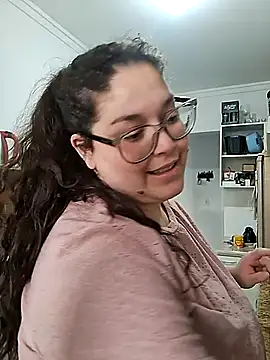 Snapshot of valkiriabbw chatting on September 15, 11:43 am valkiriabbw online show from September 15, 11:43 am