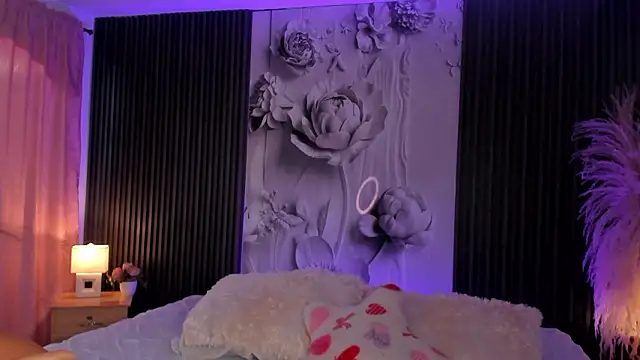 ShaniaDaniels online show from March 19, 10:25 pm