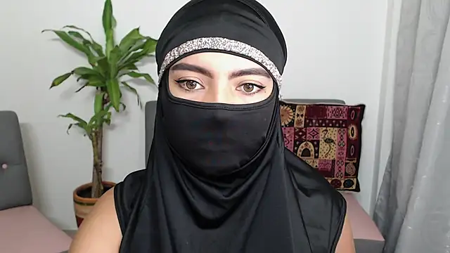 jade nassar online show from October 28, 12:19 pm