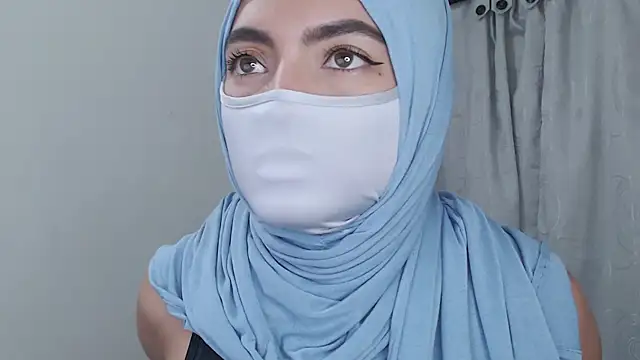 jade nassar online show from February 25, 8:51 pm