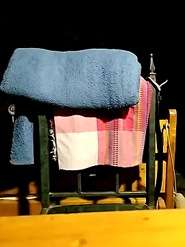 Snapshot of JohnnyTos chatting on September 9, 6:40 pm JohnnyTos online show from September 9, 6:40 pm