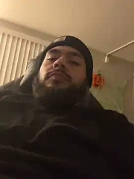 Snapshot of Bbrn69official chatting on October 30, 6:48 am Bbrn69official online show from October 30, 6:48 am