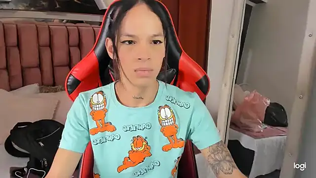 Snapshot of sara_slut21 chatting on January 20, 5:59 pm sara slut21 online show from January 20, 5:59 pm