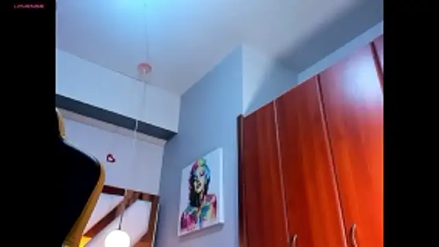 Snapshot of sara_slut21 chatting on November 16, 2:22 pm sara slut21 online show from November 16, 2:22 pm