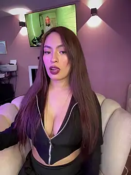 Snapshot of Adarha_Ramirez chatting on November 7, 5:18 am Adarha Ramirez online show from November 7, 5:18 am