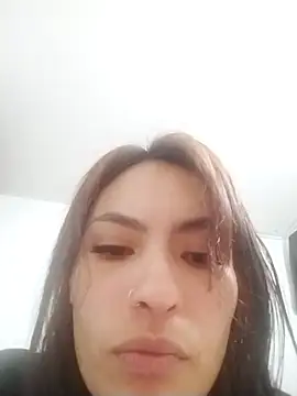 Snapshot of Adarha_Ramirez chatting on November 27, 3:30 am Adarha Ramirez online show from November 27, 3:30 am