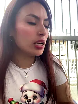 Snapshot of Adarha_Ramirez chatting on December 14, 4:23 pm Adarha Ramirez online show from December 14, 4:23 pm