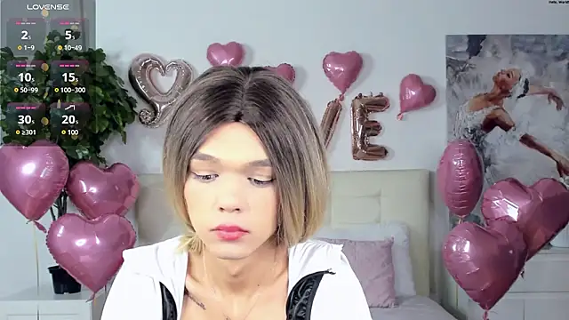 MadonnaRossi online show from February 13, 5:53 pm