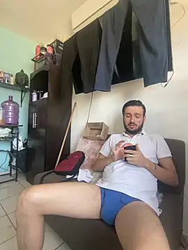Alexitho25 online show from June 24, 9:36 pm