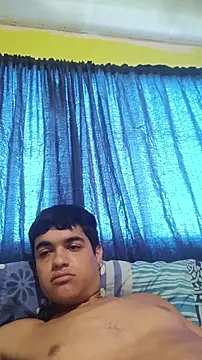 Snapshot of juanfritaa21 chatting on February 6, 1:36 pm juanfritaa21 online show from February 6, 1:36 pm