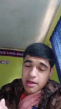 Snapshot of juanfritaa21 chatting on May 3, 5:52 pm juanfritaa21 online show from May 3, 5:52 pm