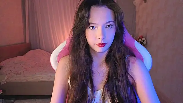 Snapshot of yuna_sunshy chatting on March 25, 1:11 am yuna sunshy online show from March 25, 1:11 am